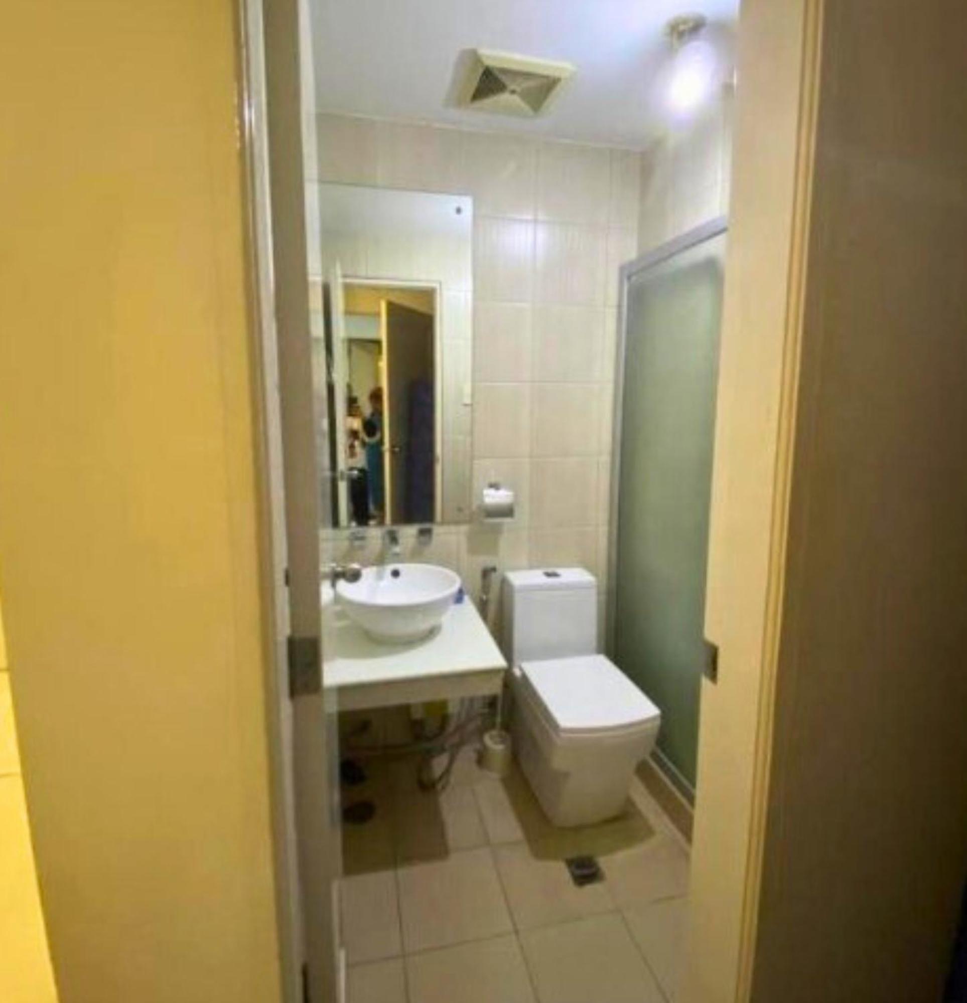 Near Us Embassy X Free Unlimited Pool, Massage & Sauna Access X Promo This Month! Explore Deluxe Studio W Balcony In Manila Perfectly Situated Near Naia Airport, Heart Of Manila Updated 2025 Price For Your Unforgettable Ultimate Staycation Experience Exterior photo